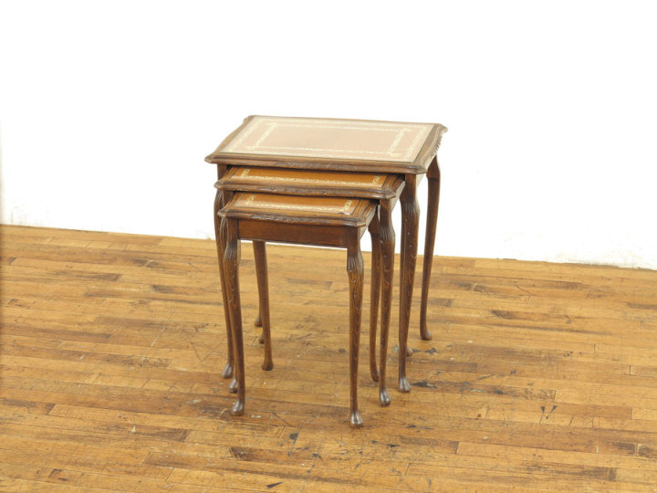 アンティーク ネストテーブル アウトレットネストテーブル A55524a アンティーク家具 ウェブサイト